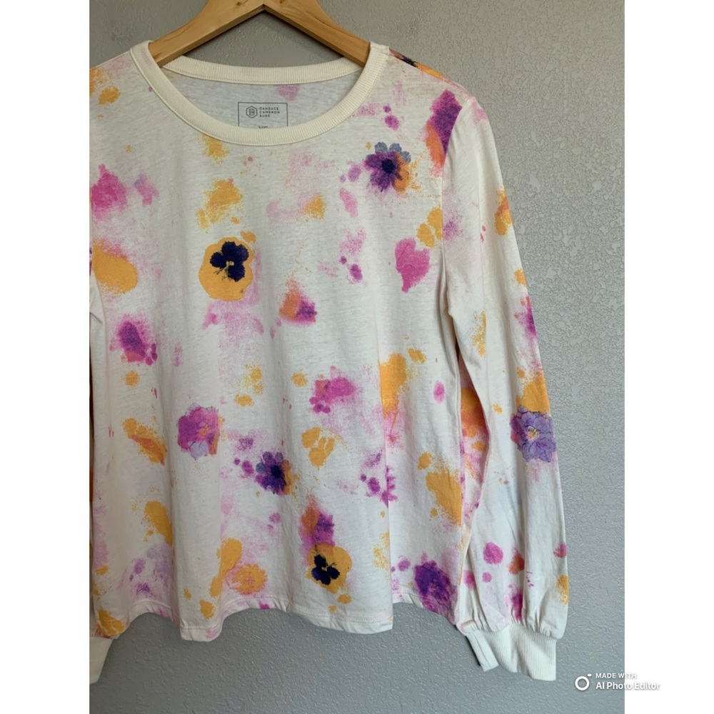 Candace Cameron Bure Pansy Floral Print Long Sleeve Tee Top Size XS NWOT - Picture 3 of 14